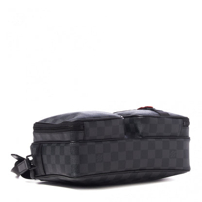 Louis Vuitton Damier Graphite Utility Messenger 3 of 9
