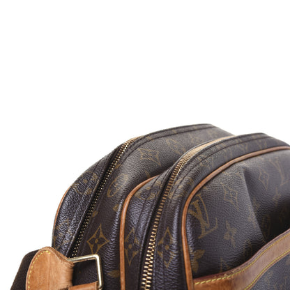 Louis Vuitton Monogram Reporter PM 16 of 21