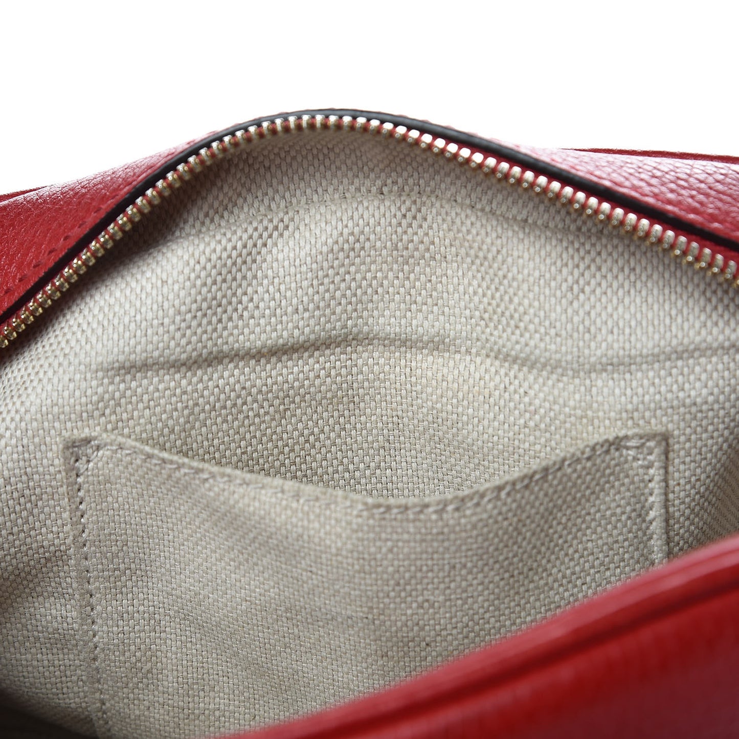 Pebbled Calfskin Small Soho Disco Bag Tabasco Red