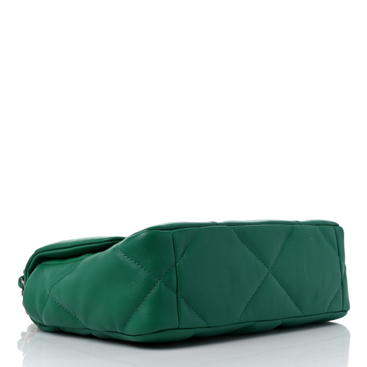 Lambskin Quilted Medium Chanel 19 Flap Green