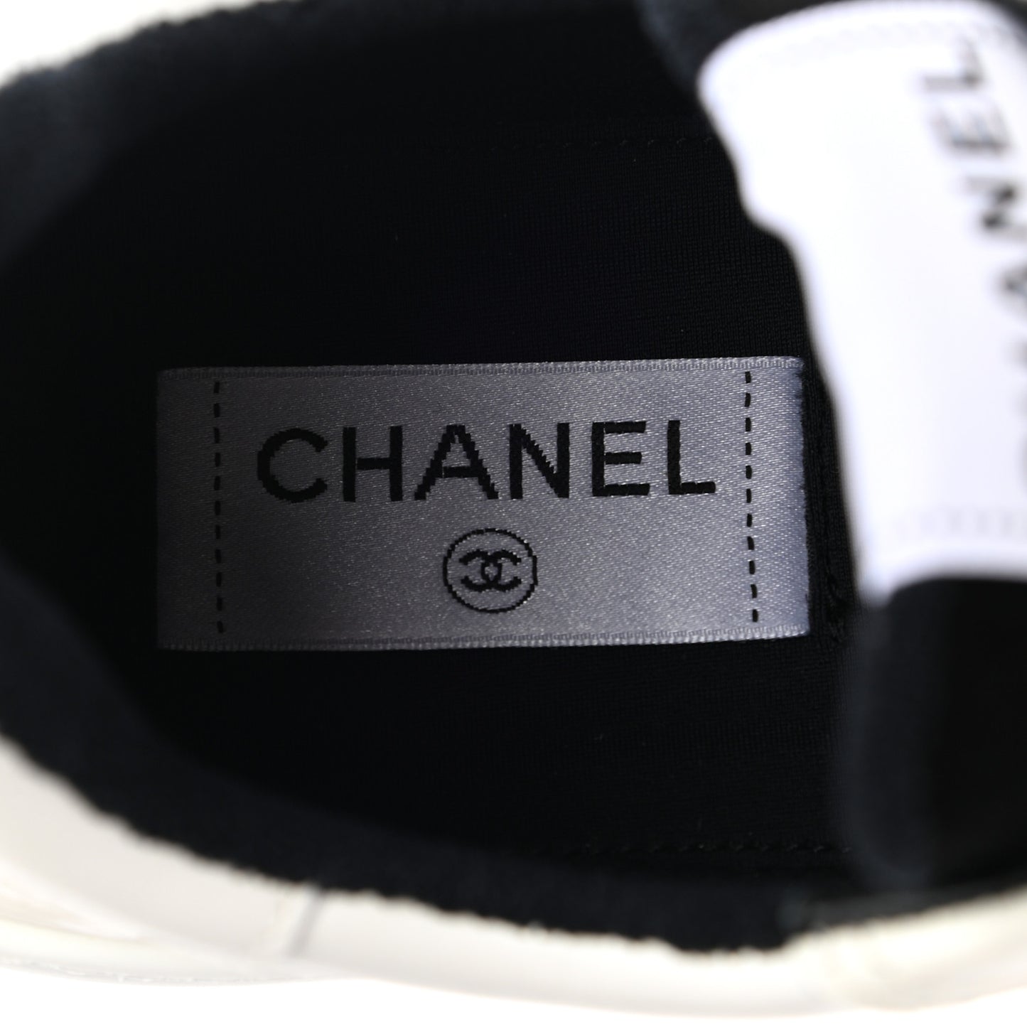 Grained Calfskin Fabric Womens Logo Sneakers 37 White Black