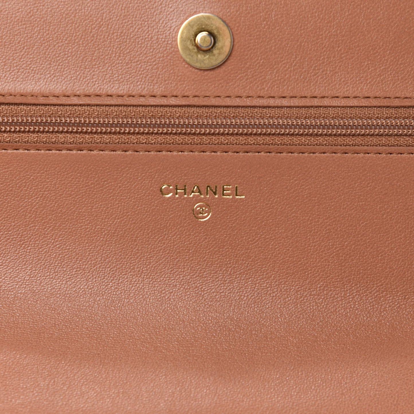 Lambskin Quilted 19 Wallet On Chain WOC Brown