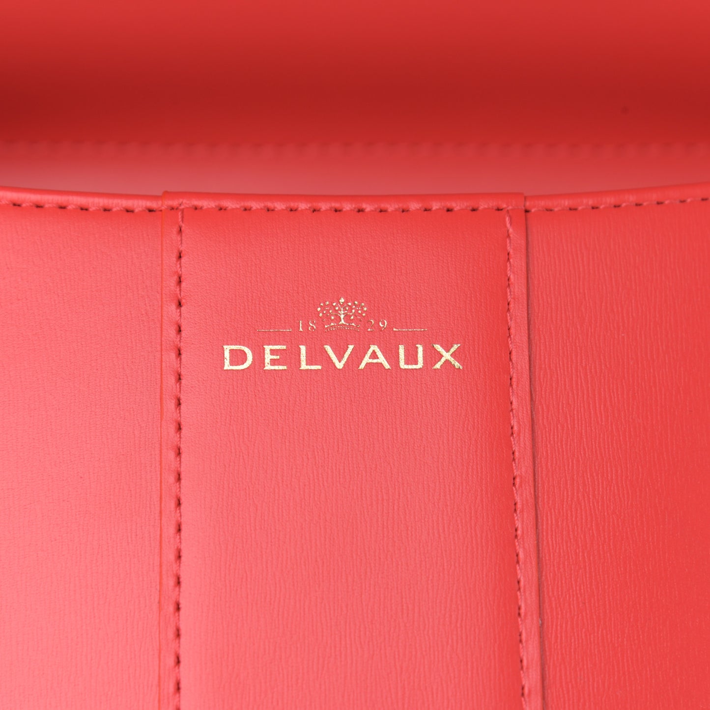 Box Calfskin MM Brillant Satchel Red