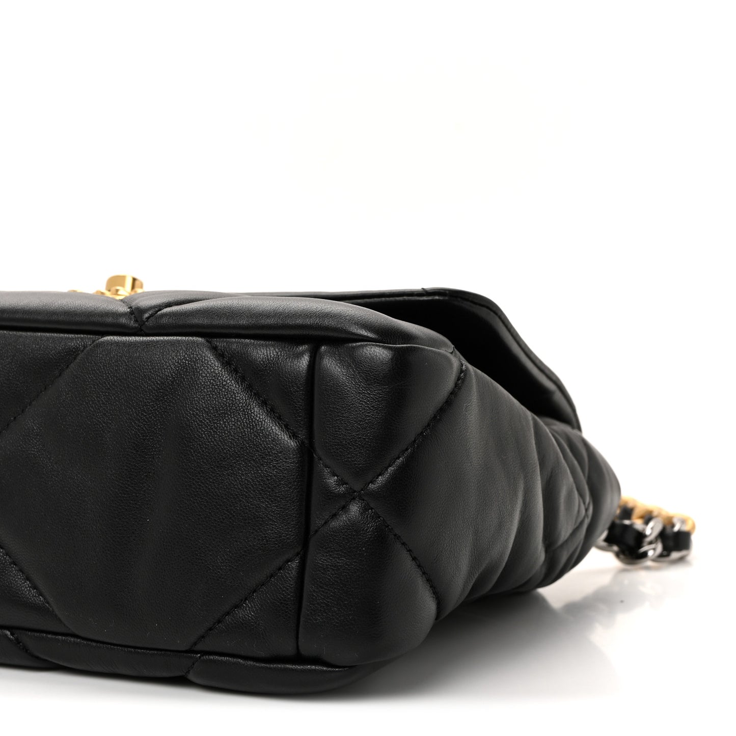 Lambskin Quilted Medium Chanel 19 Flap Black