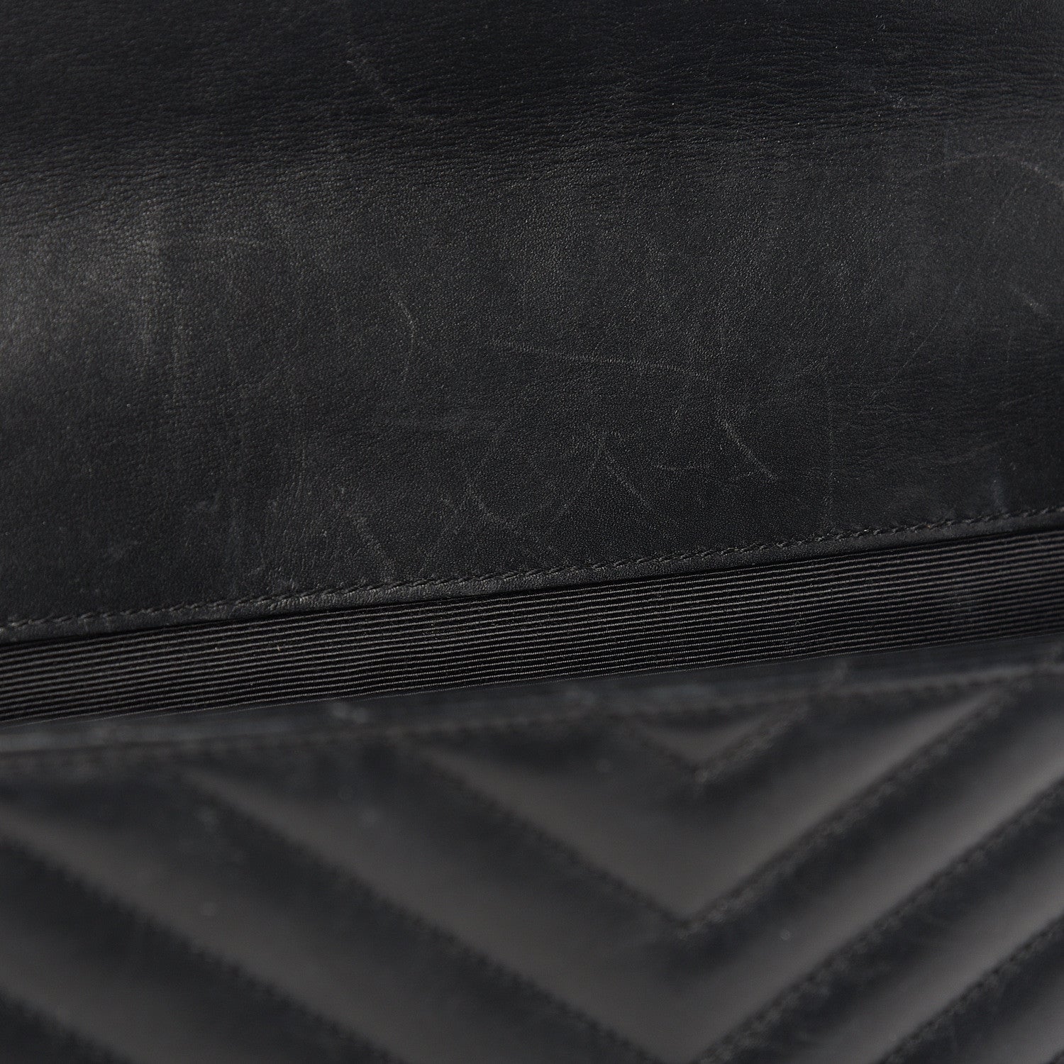 Saint Laurent Smooth Calfskin Matelasse Chevron Large Monogram Satchel Black 7 of 10