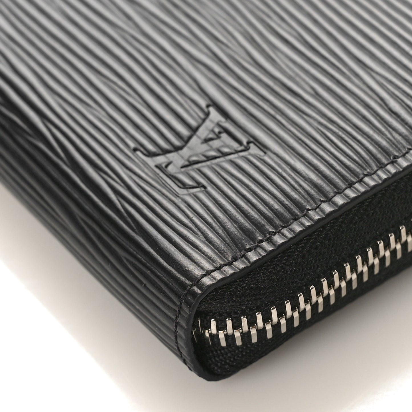 Epi Clemence Wallet Black