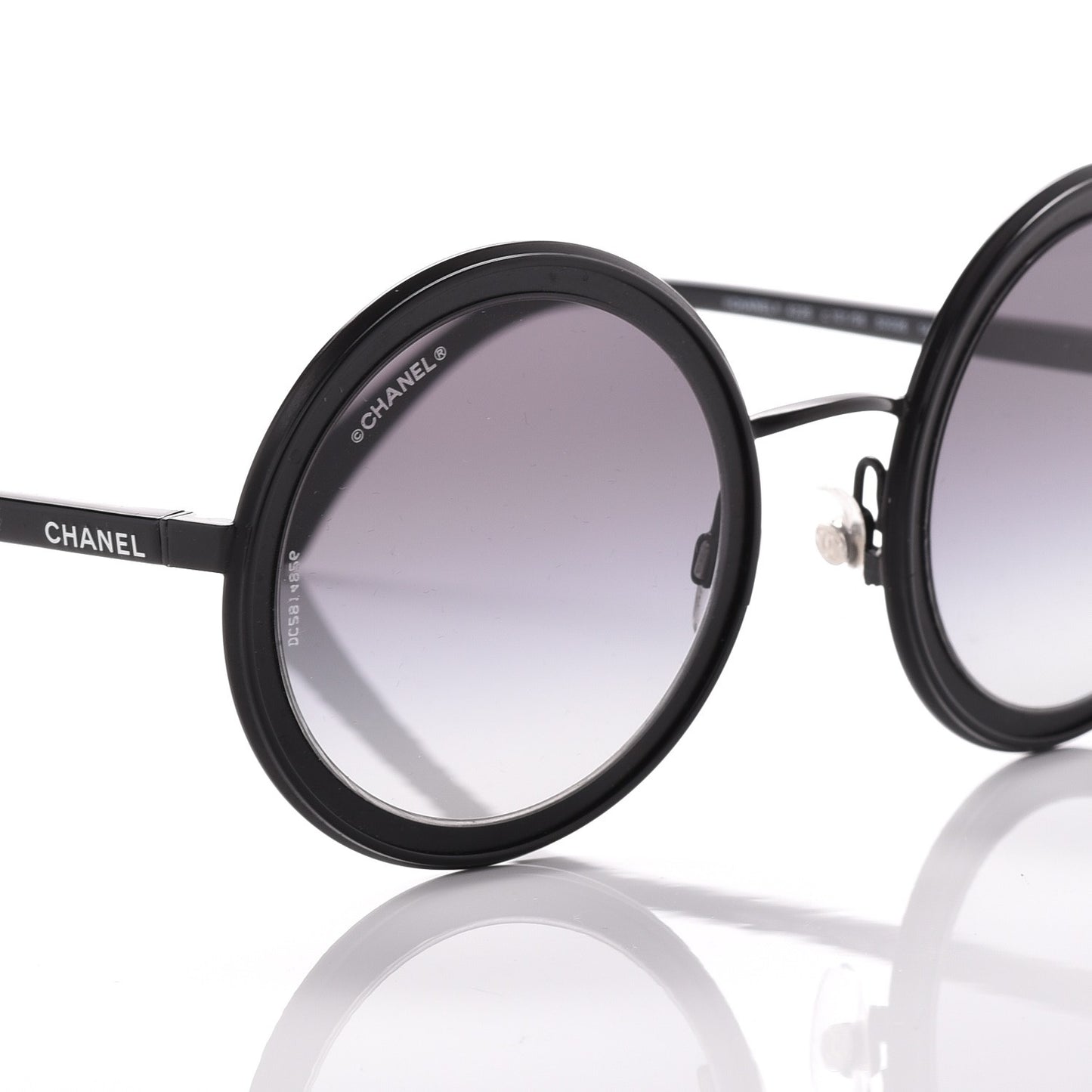 Round Sunglasses 4226 Black