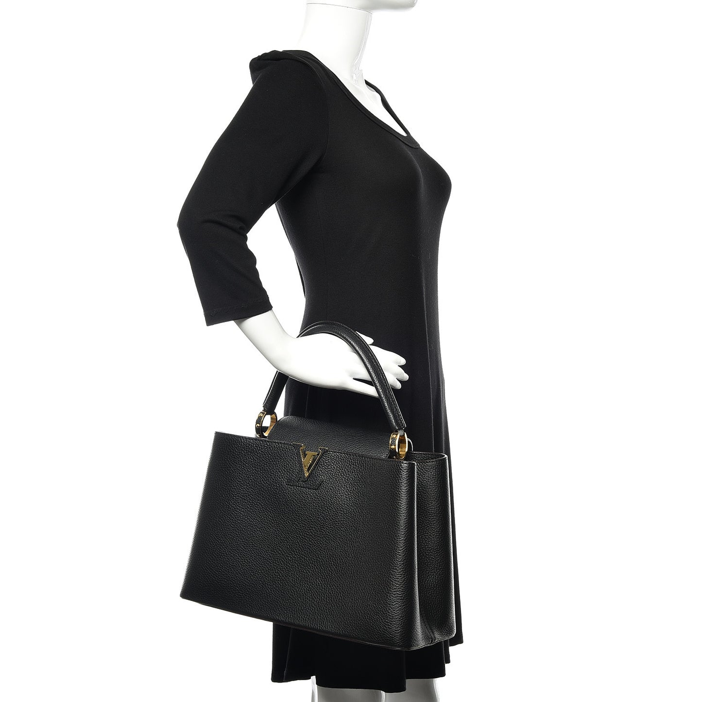 Taurillon Capucines MM Black
