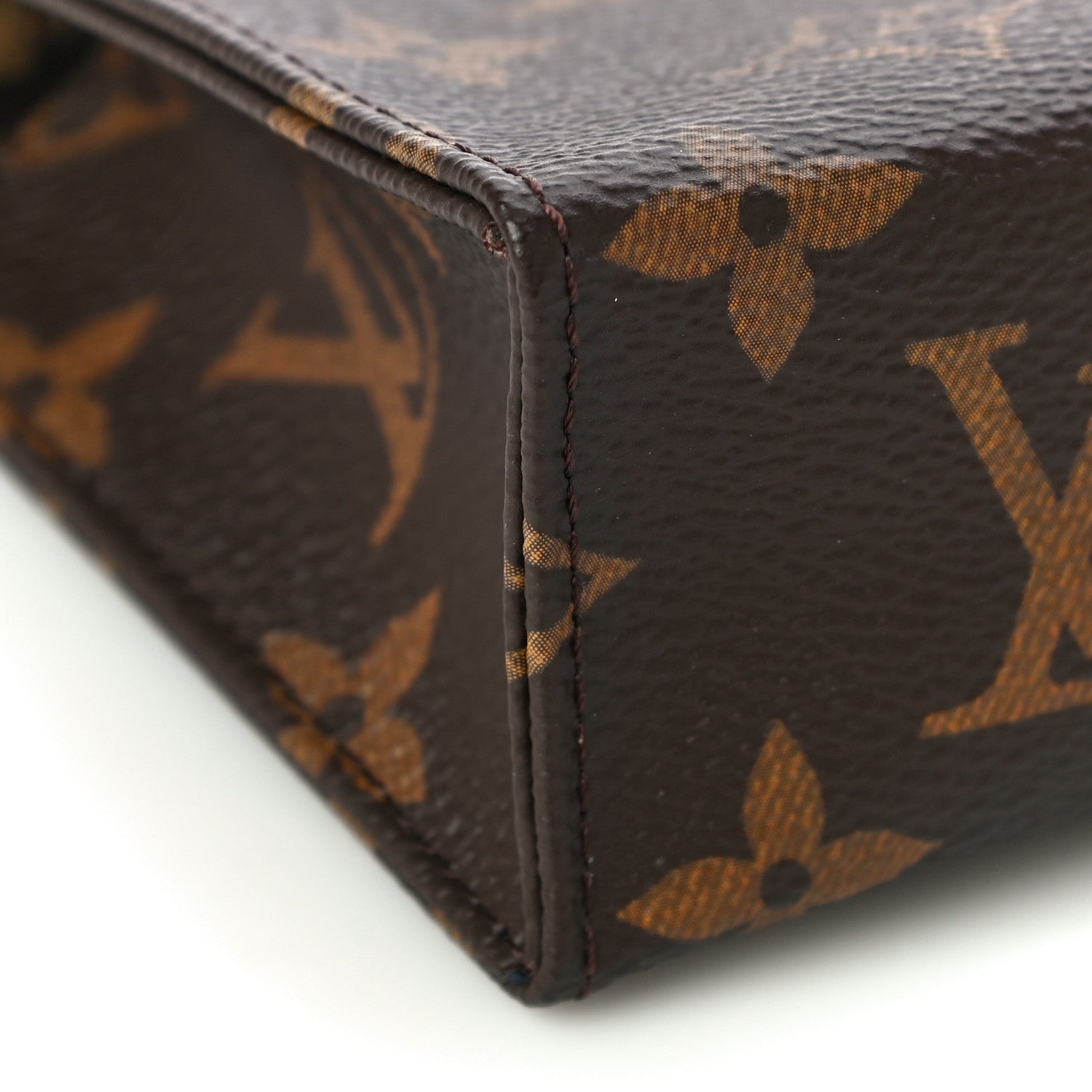 Louis Vuitton Monogram Toiletry Pouch 15 8 of 10