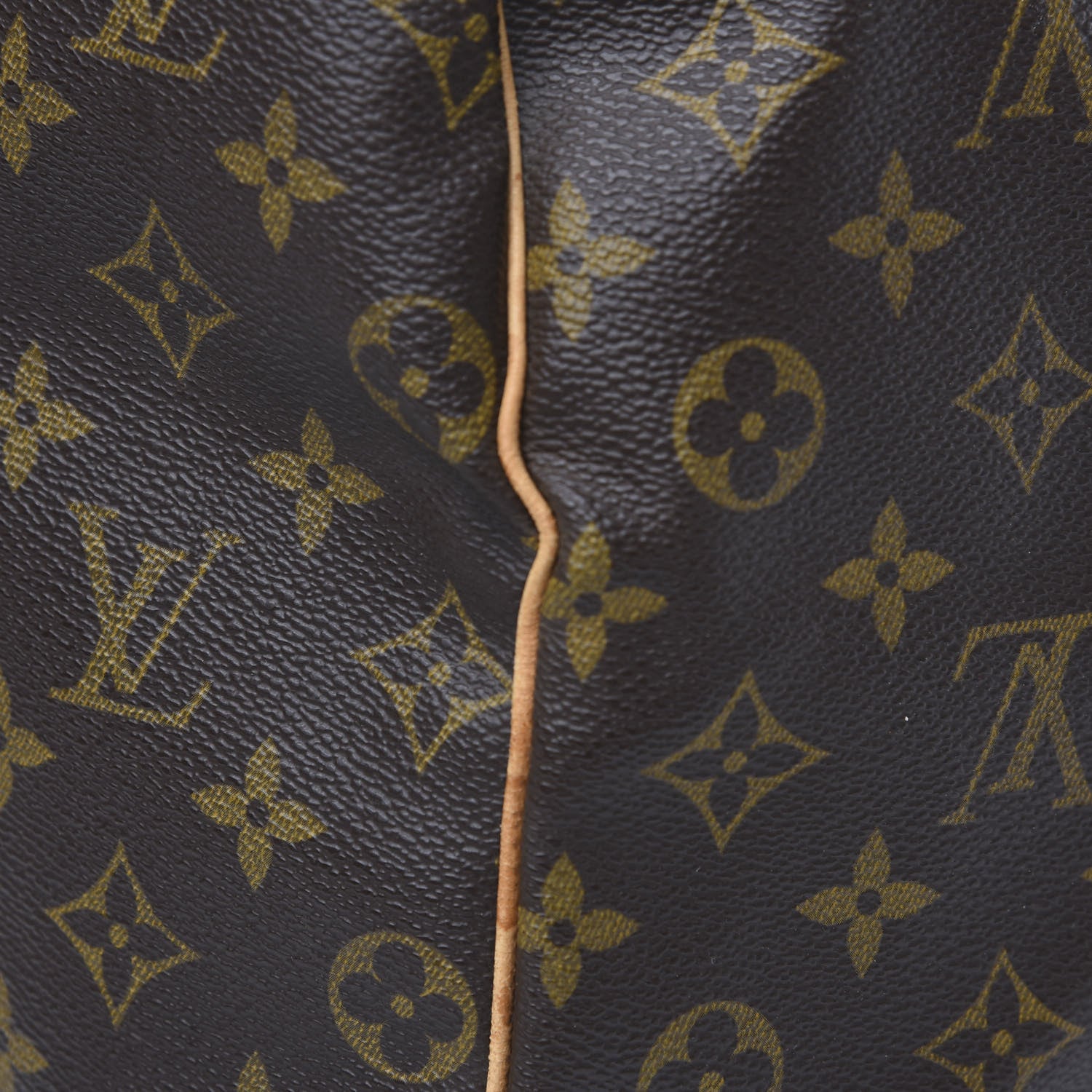 Louis Vuitton Monogram Keepall 60 12 of 14