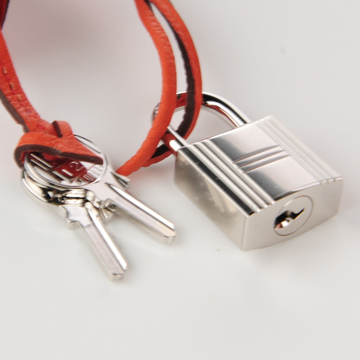 Togo Kelly Retourne 32 Terre Battue