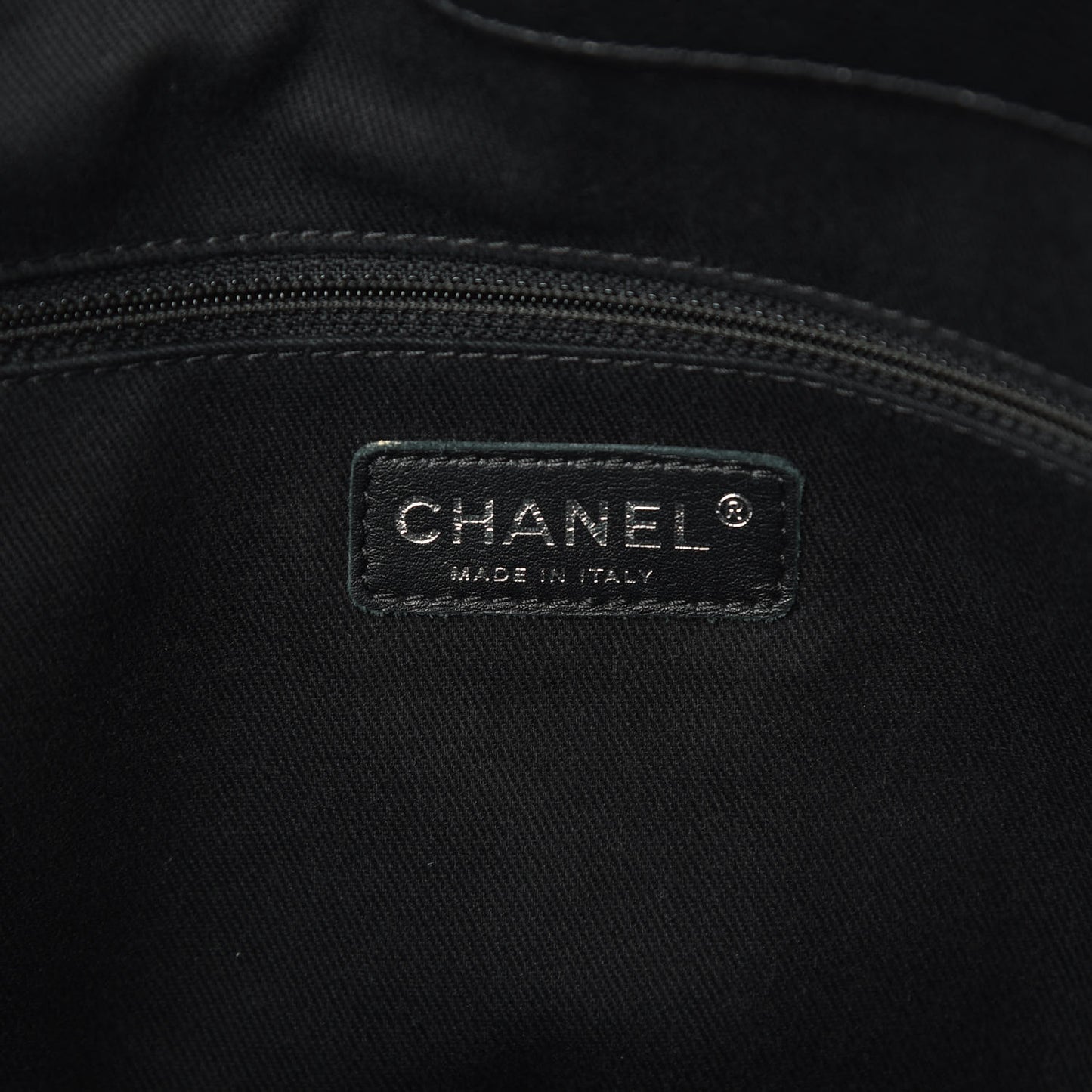Caviar Quilted CC Timeless Soft Tote Black