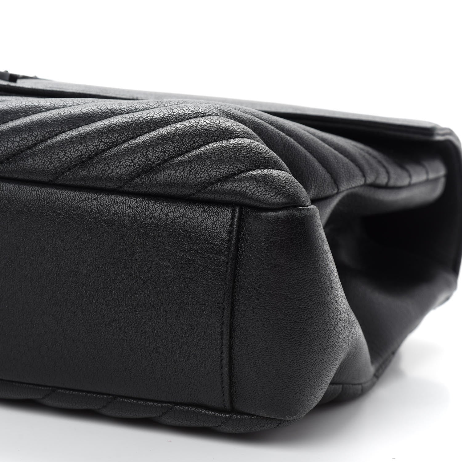 Saint Laurent Sheepskin Matelasse Chevron Monogram Monochrome Monochrome Large College Satchel Black 9 of 9