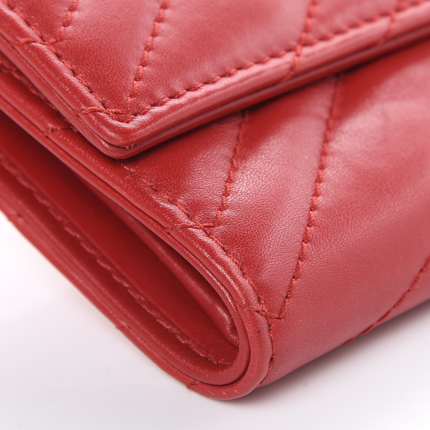 Gucci Calfskin Matelasse GG Marmont Wallet Hibiscus Red 8 of 12
