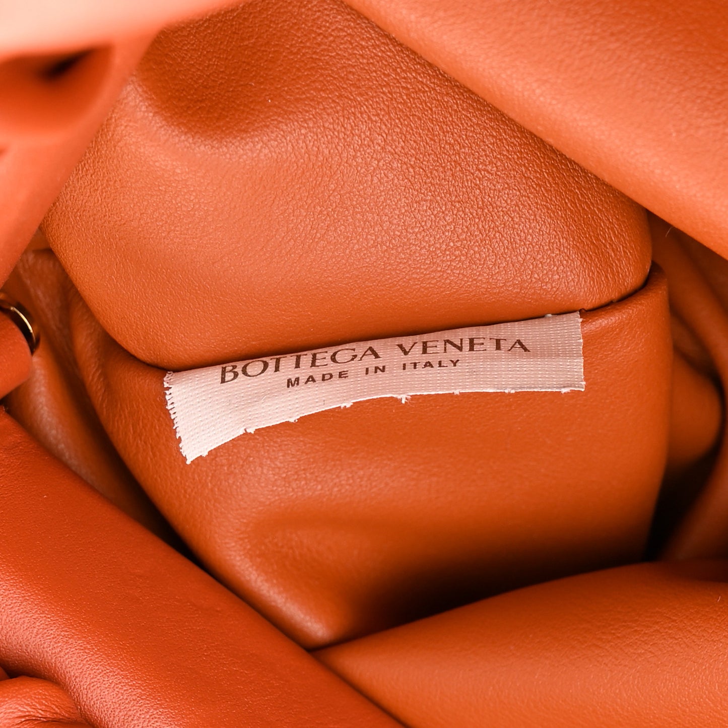 Calfskin The Pouch Chain Orange