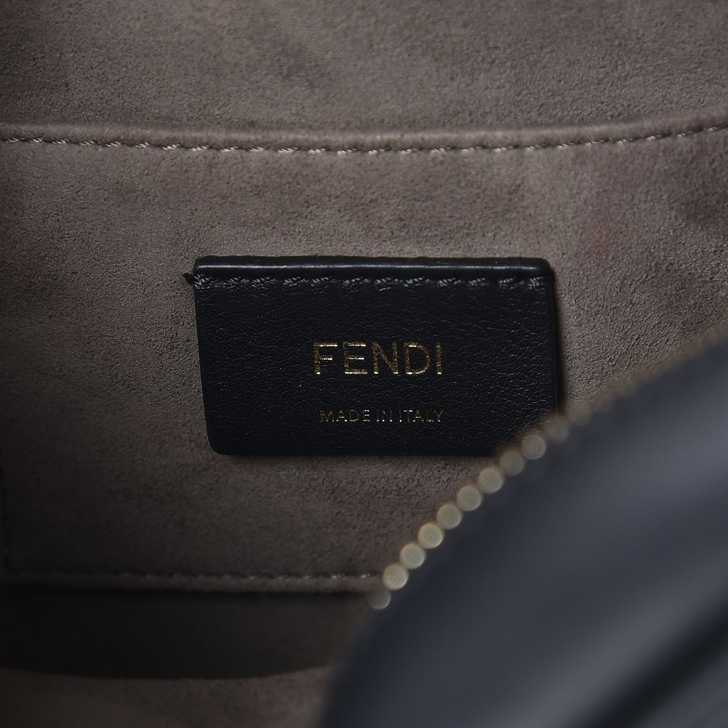 Vitello Century Opaco F is Fendi Camera Case Black