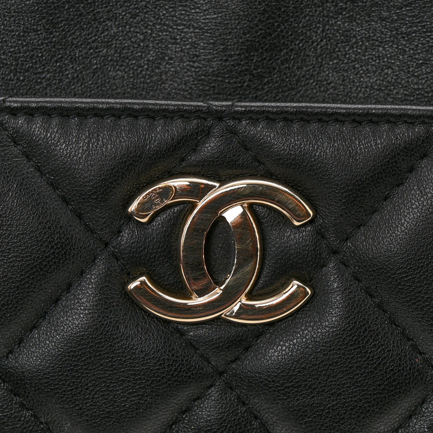 Lambskin Quilted Waist Bag With Pouch Black