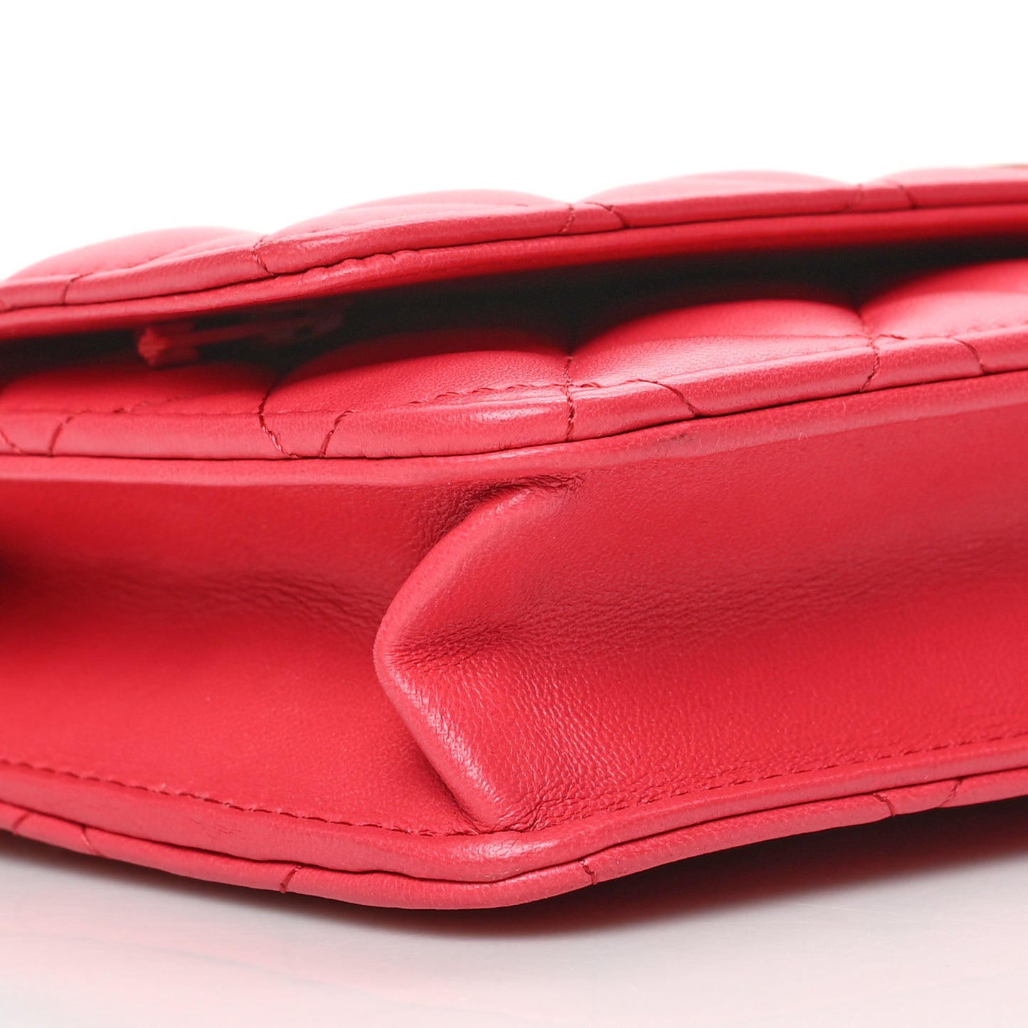 Lambskin Quilted Wallet On Chain WOC Light Red