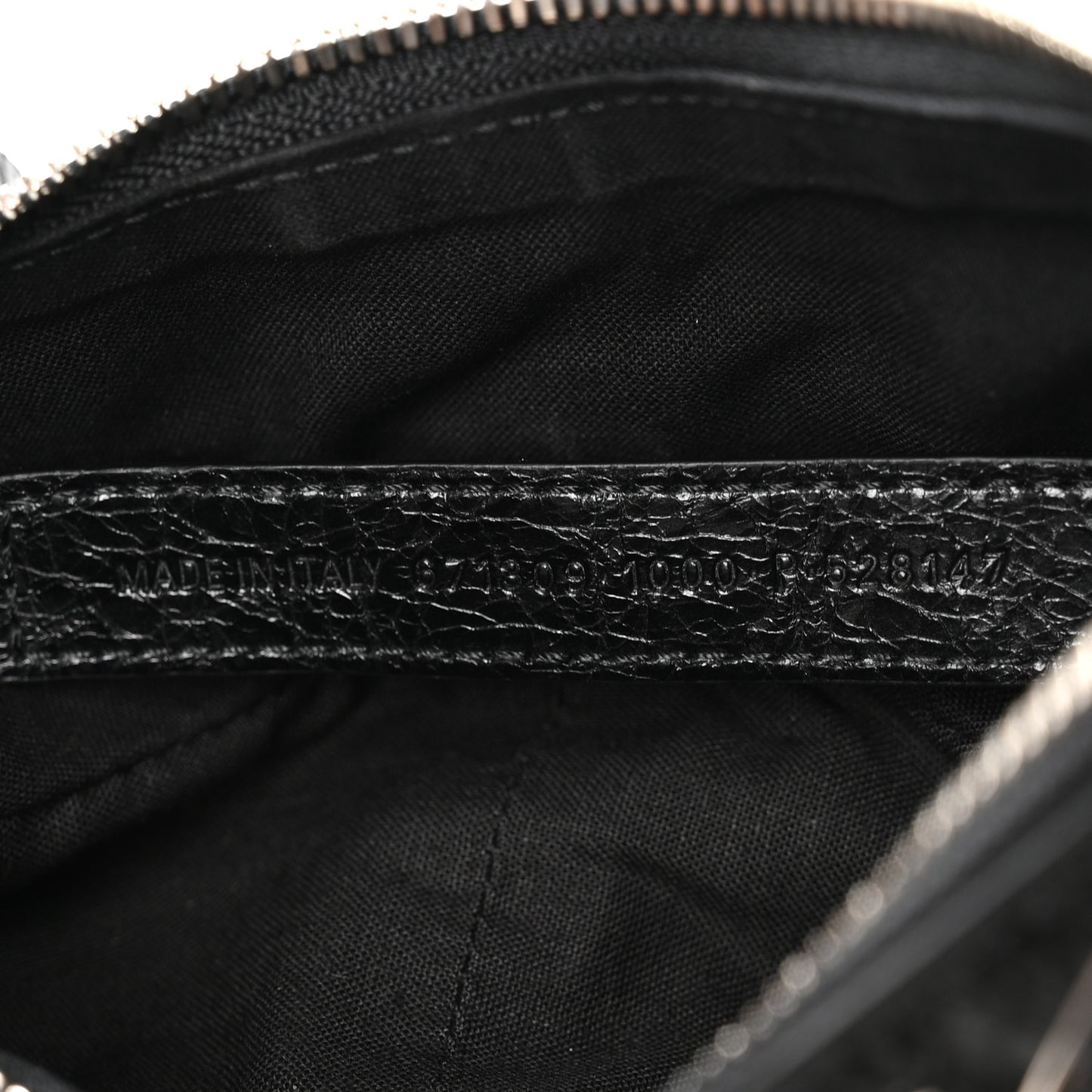 Agneau Arena Used Effect Le Cagole Shoulder Bag XS Black