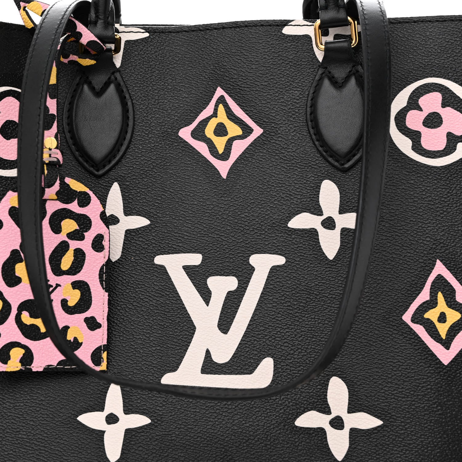 Louis Vuitton Monogram Giant Wild At Heart Onthego GM Black 7 of 13