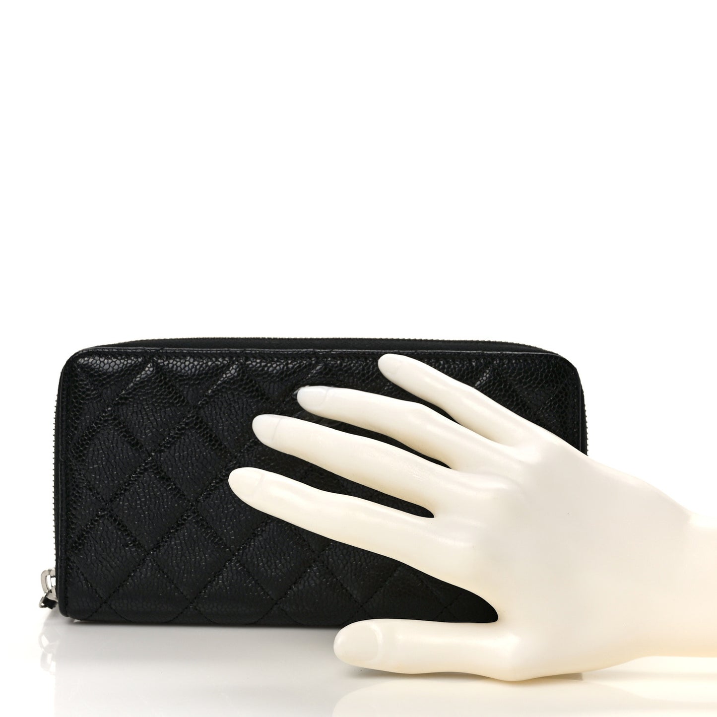 Caviar Quilted Incognito Large Gusset Zip Around Wallet Black