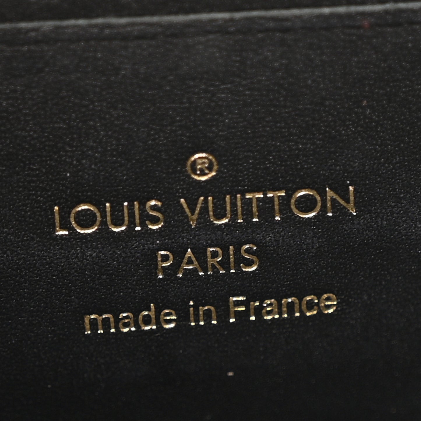 Reverse Monogram Dauphine Chain Wallet