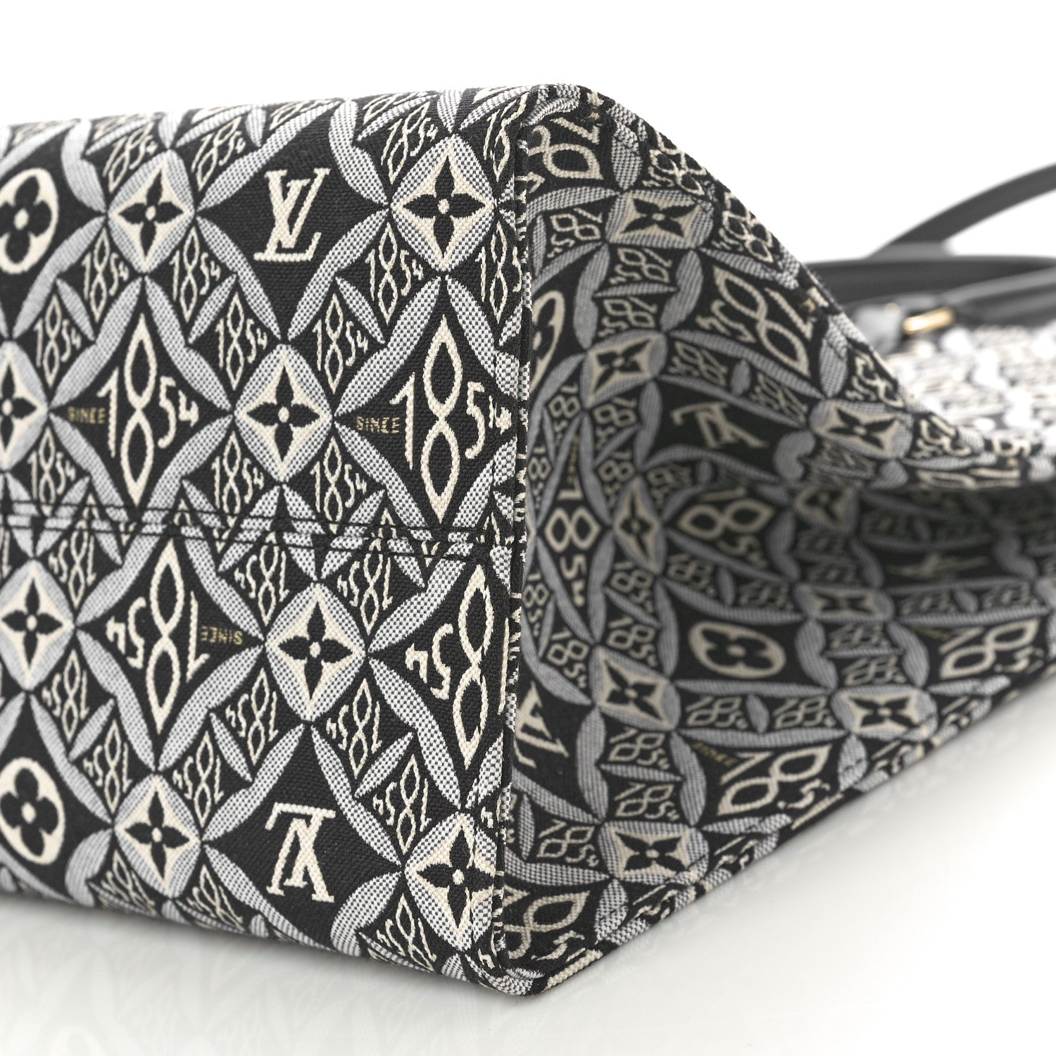 Louis Vuitton Jacquard Since 1854 Onthego GM Grey 9 of 10