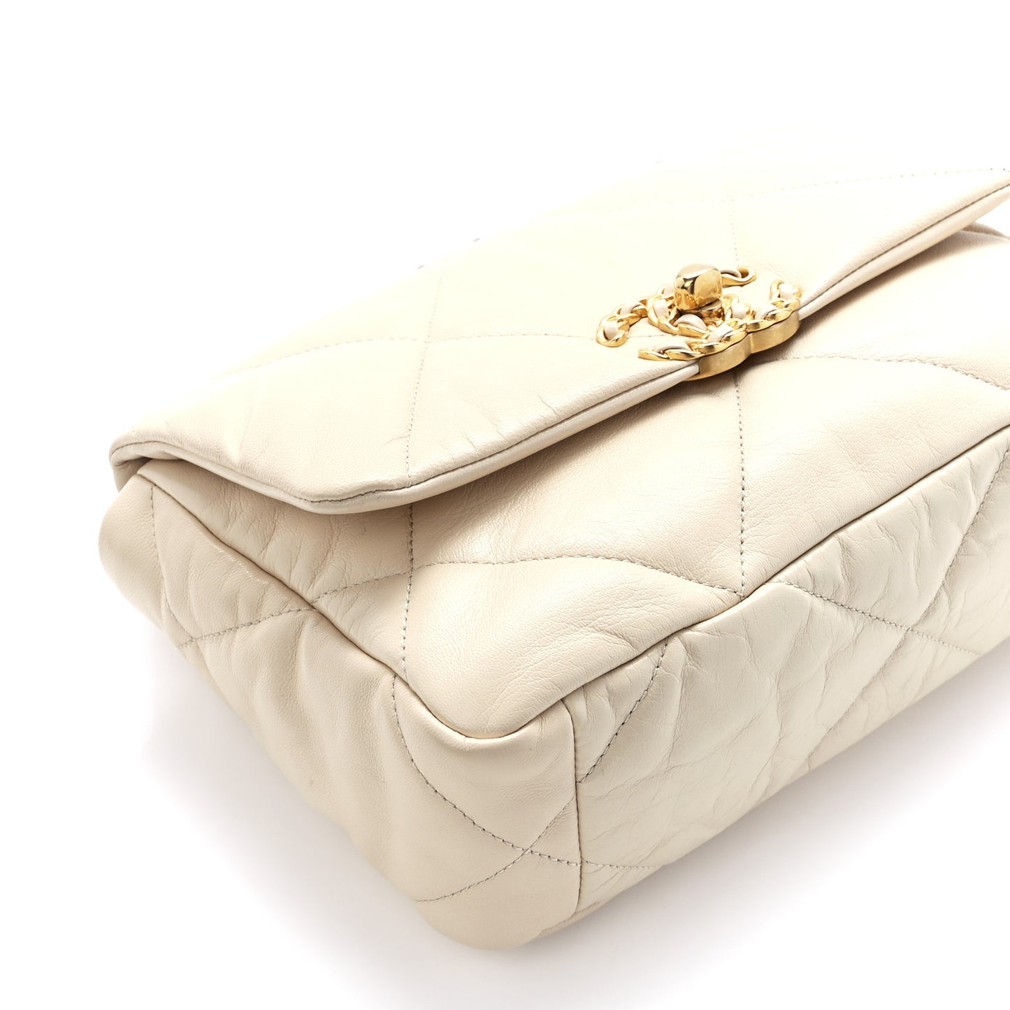 Lambskin Quilted Medium Chanel 19 Flap Light Beige