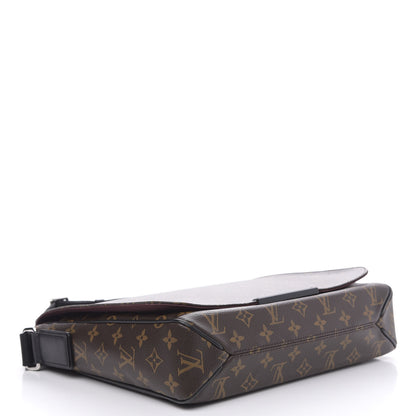 Louis Vuitton Monogram Macassar District MM 3 of 9