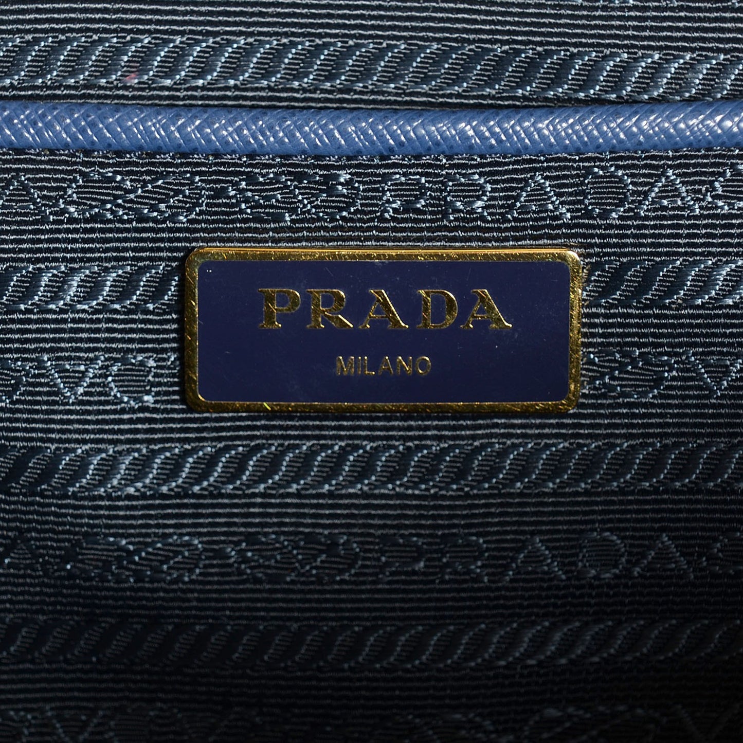 Saffiano Lux Medium Double Zip Tote Bluette
