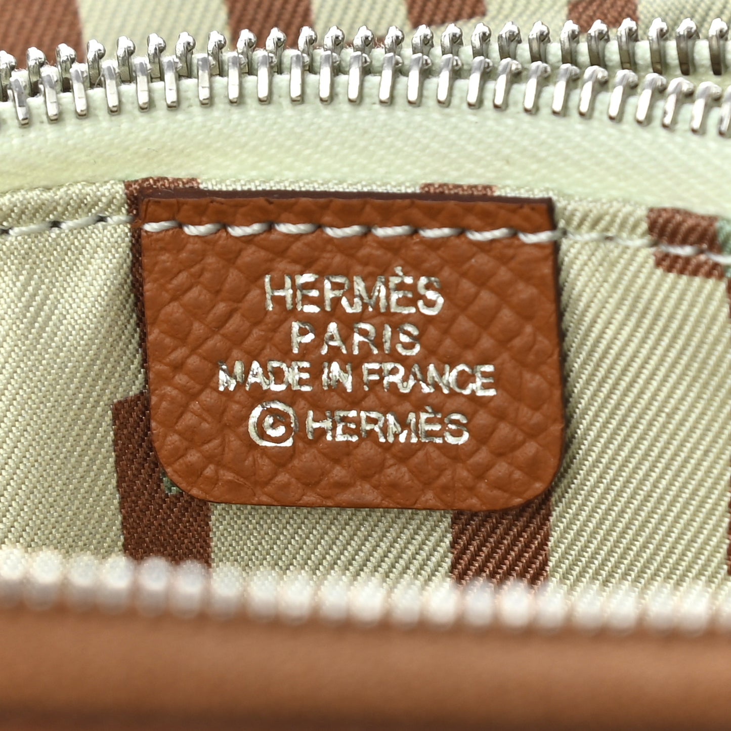 Epsom Silk'in Compact Wallet Gold