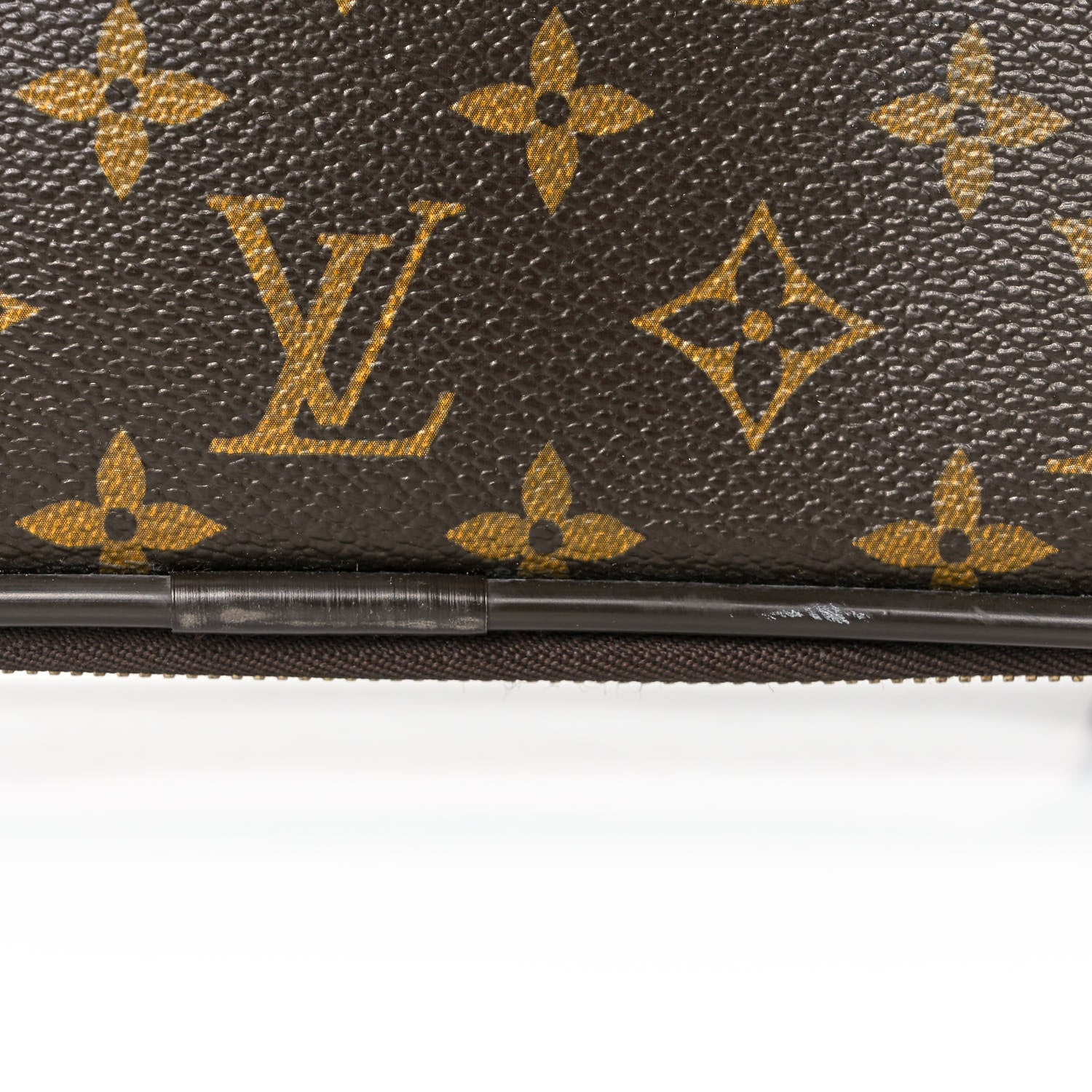 Louis Vuitton Monogram Pegase 60 16 of 19