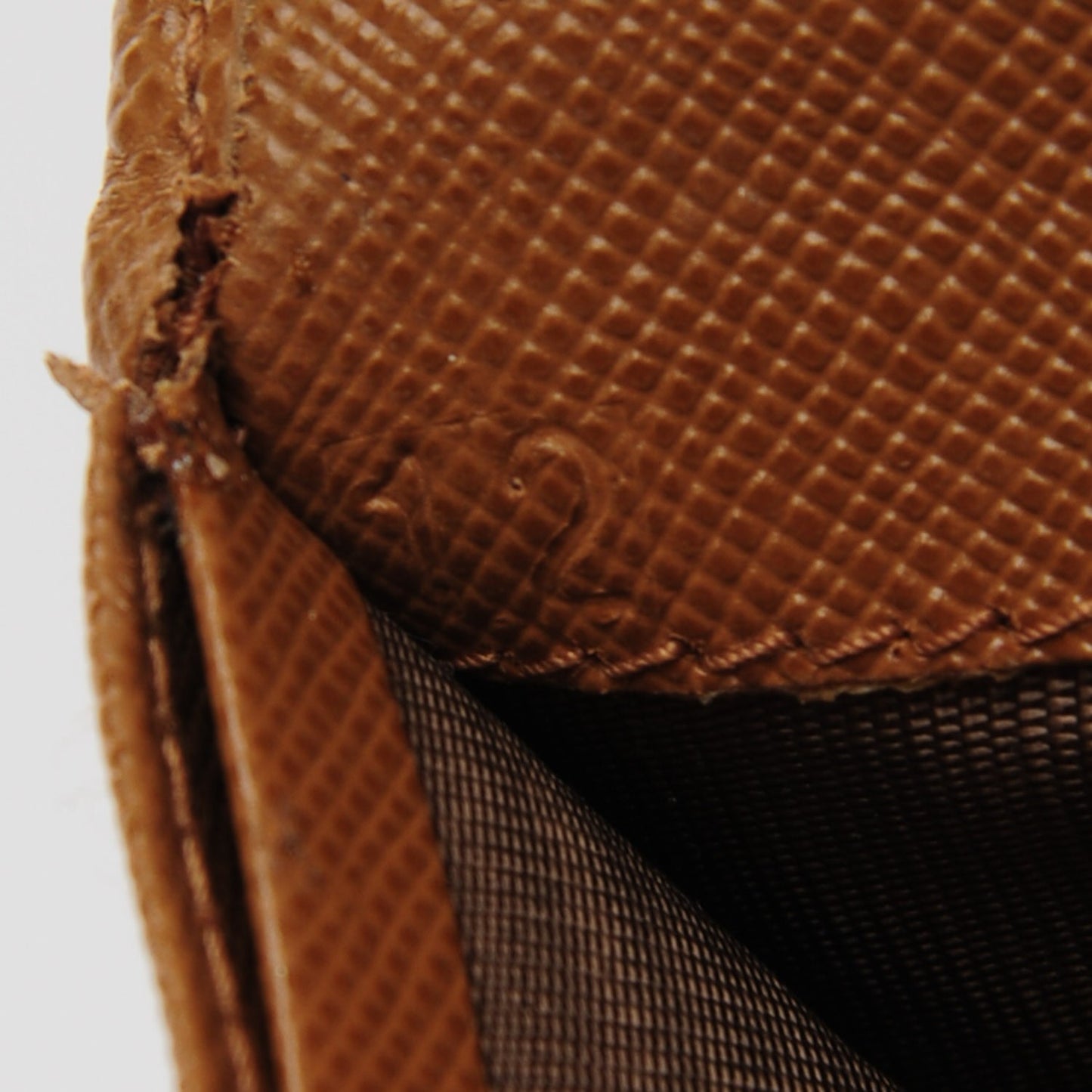 Saffiano Triangle Continental Flap Wallet Caramel