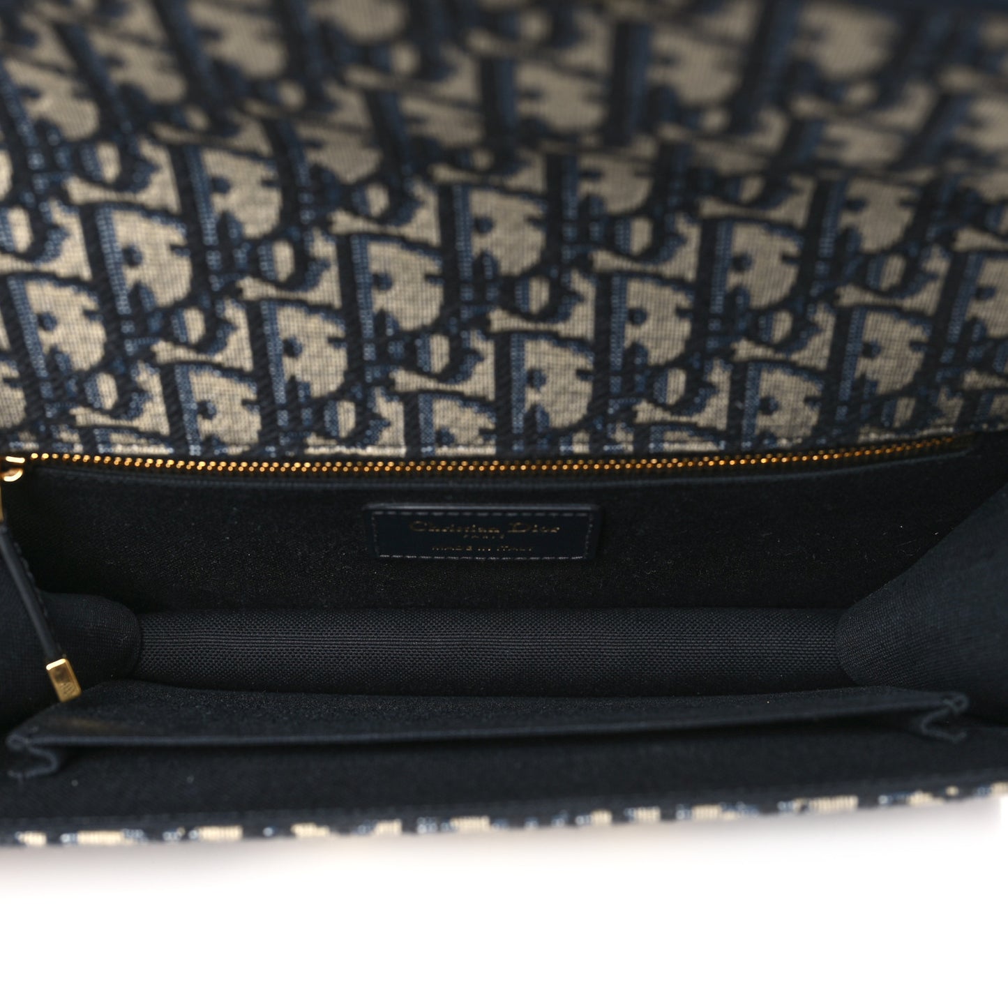 Oblique 30 Montaigne Chain Flap Bag Blue
