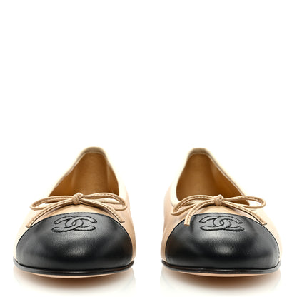 Chanel Lambskin Cap Toe CC Ballerina Flats 38.5 Beige Black 2 of 8