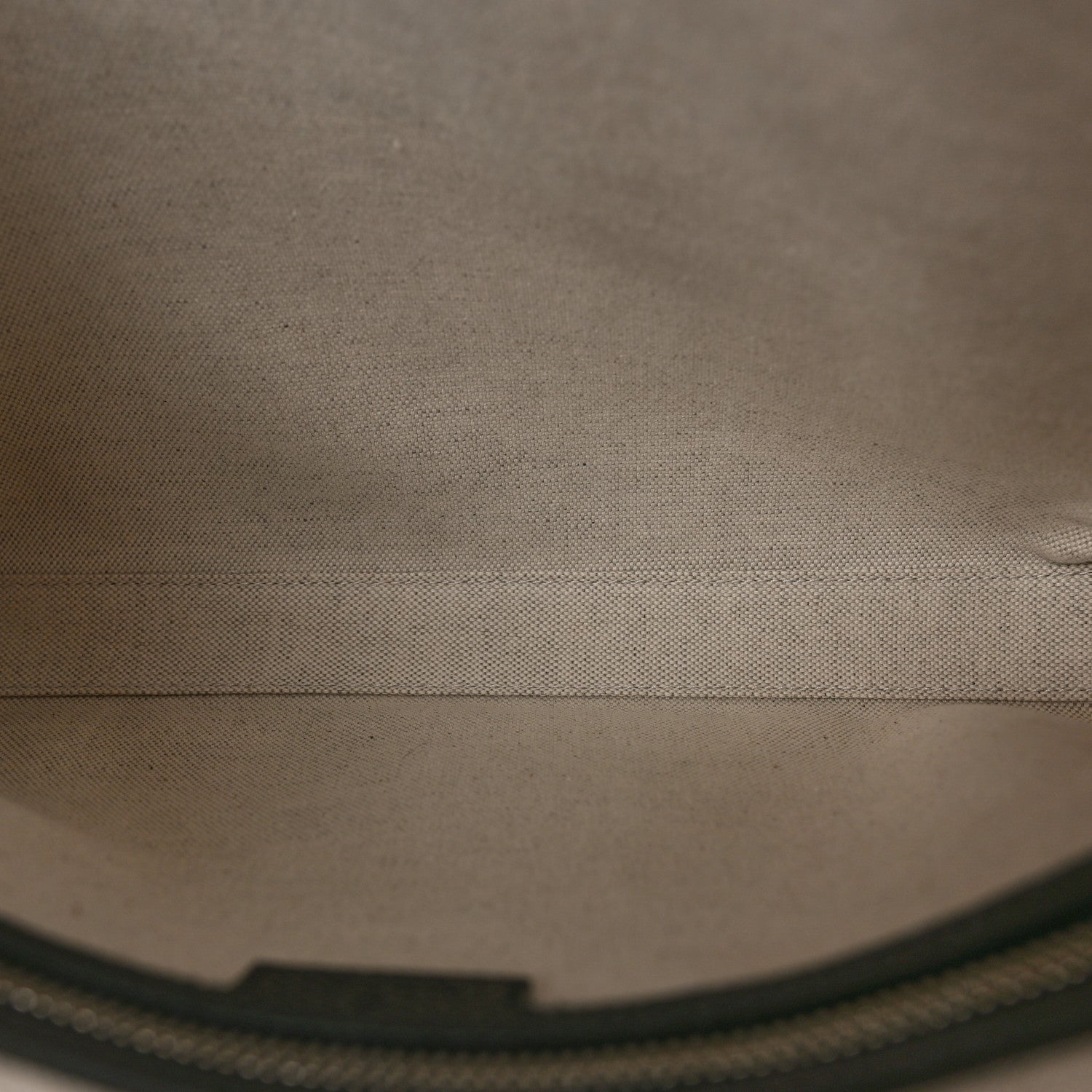 Gucci Piuma Calfskin Jumbo GG Embossed Medium Wristlet Messenger Bag Black 5 of 10