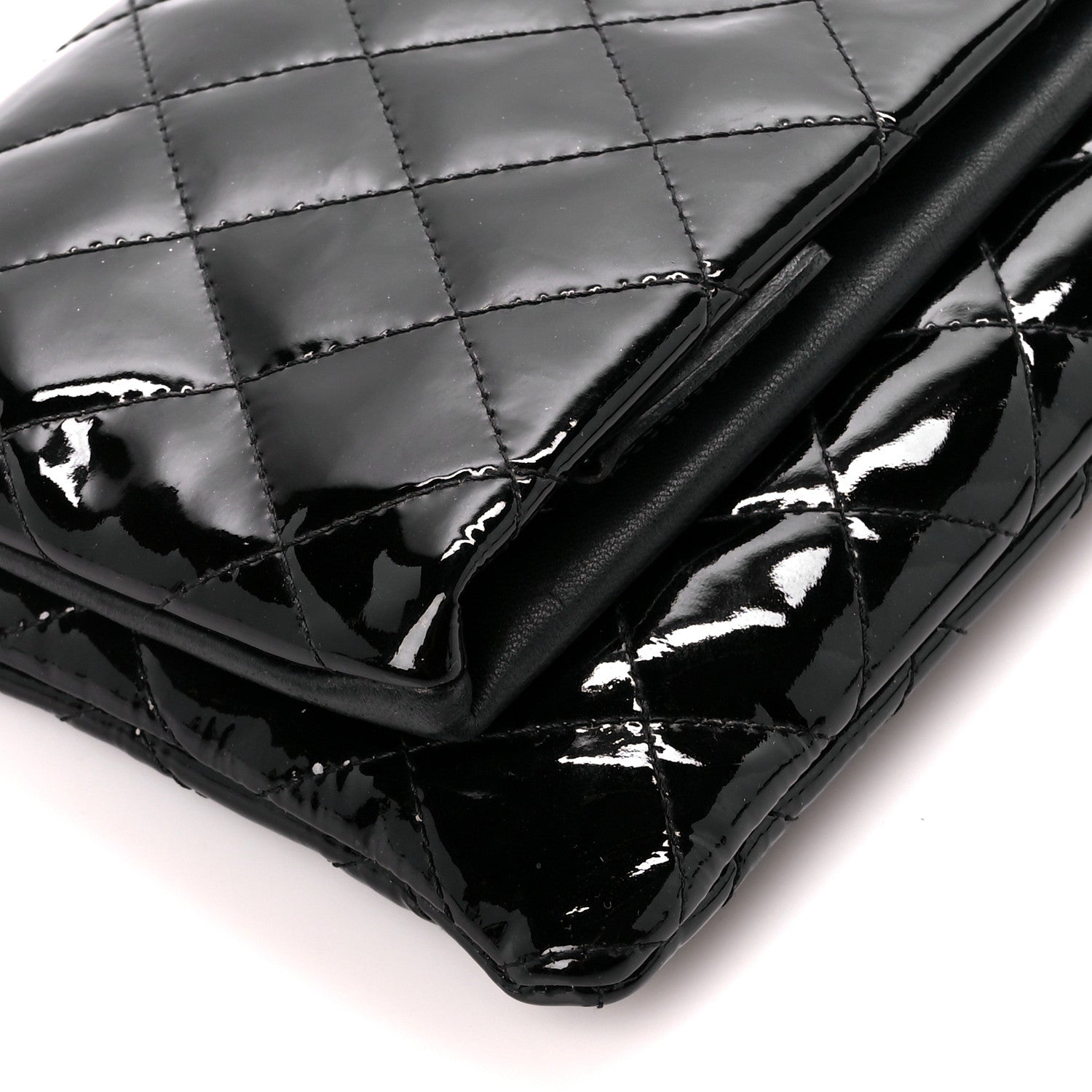 Chanel Patent Calfskin Quilted Beauty CC Clutch Black 10 of 12