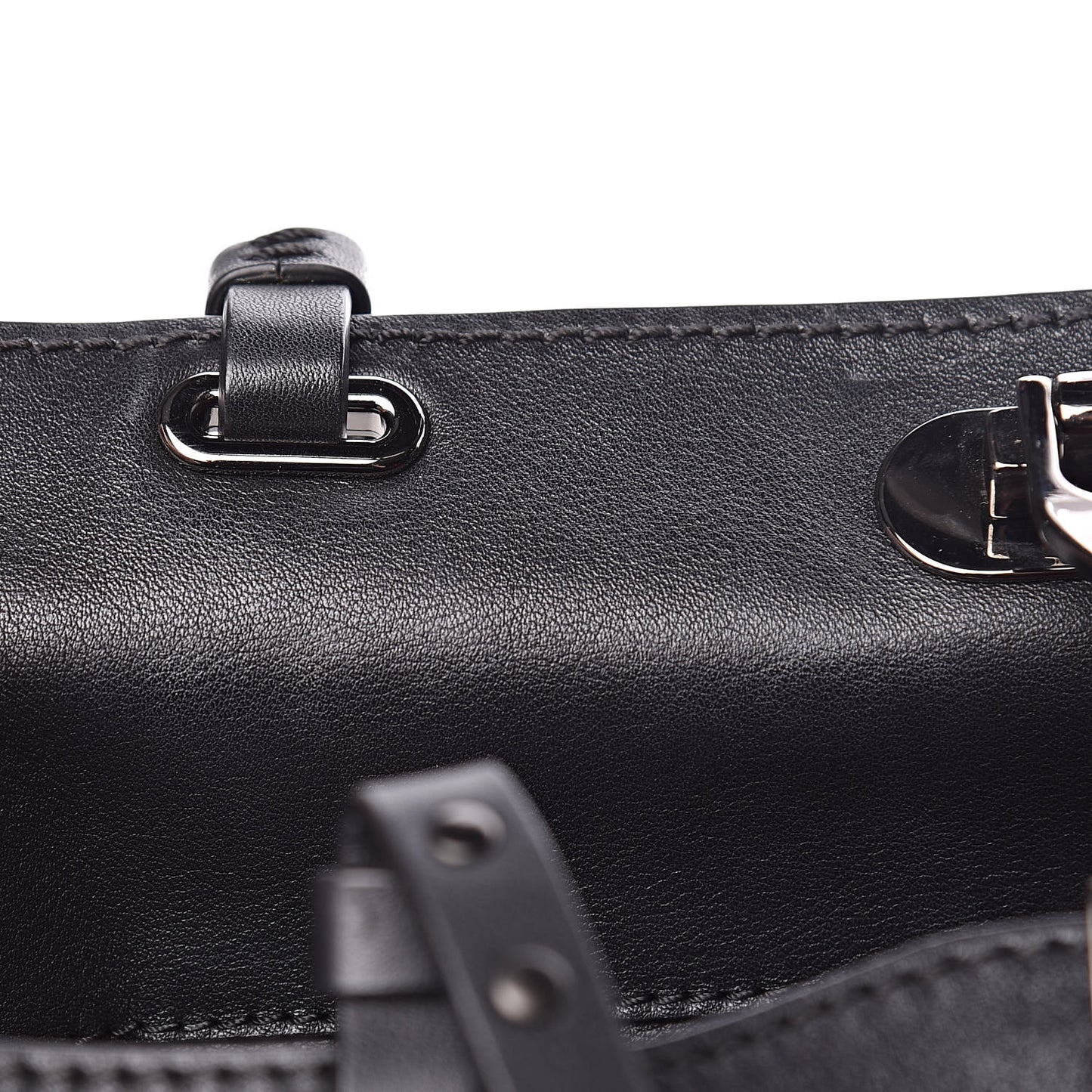 Vitello Small Rockstud Tote Black