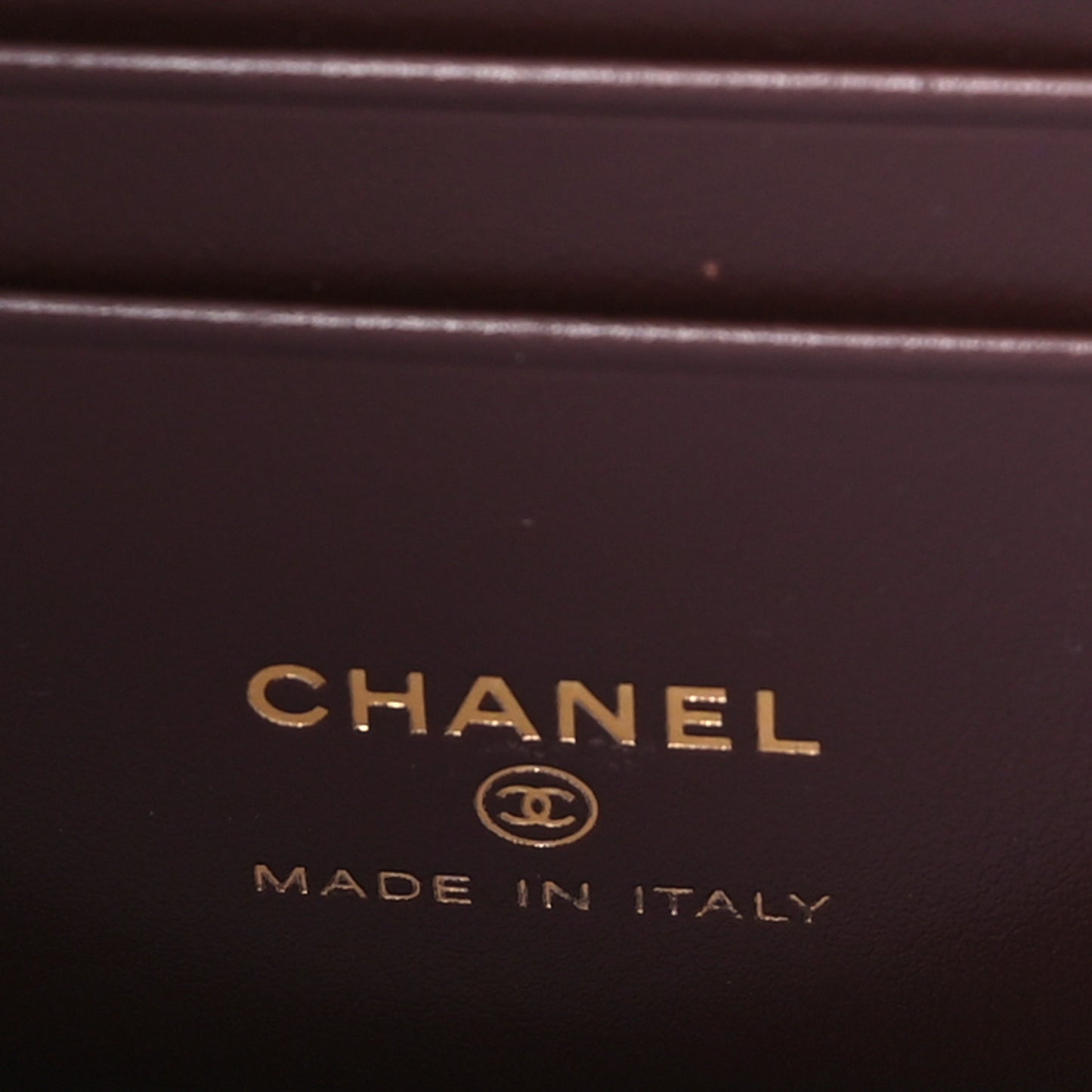 Caviar Quilted Small Vanity Case With Chain Black