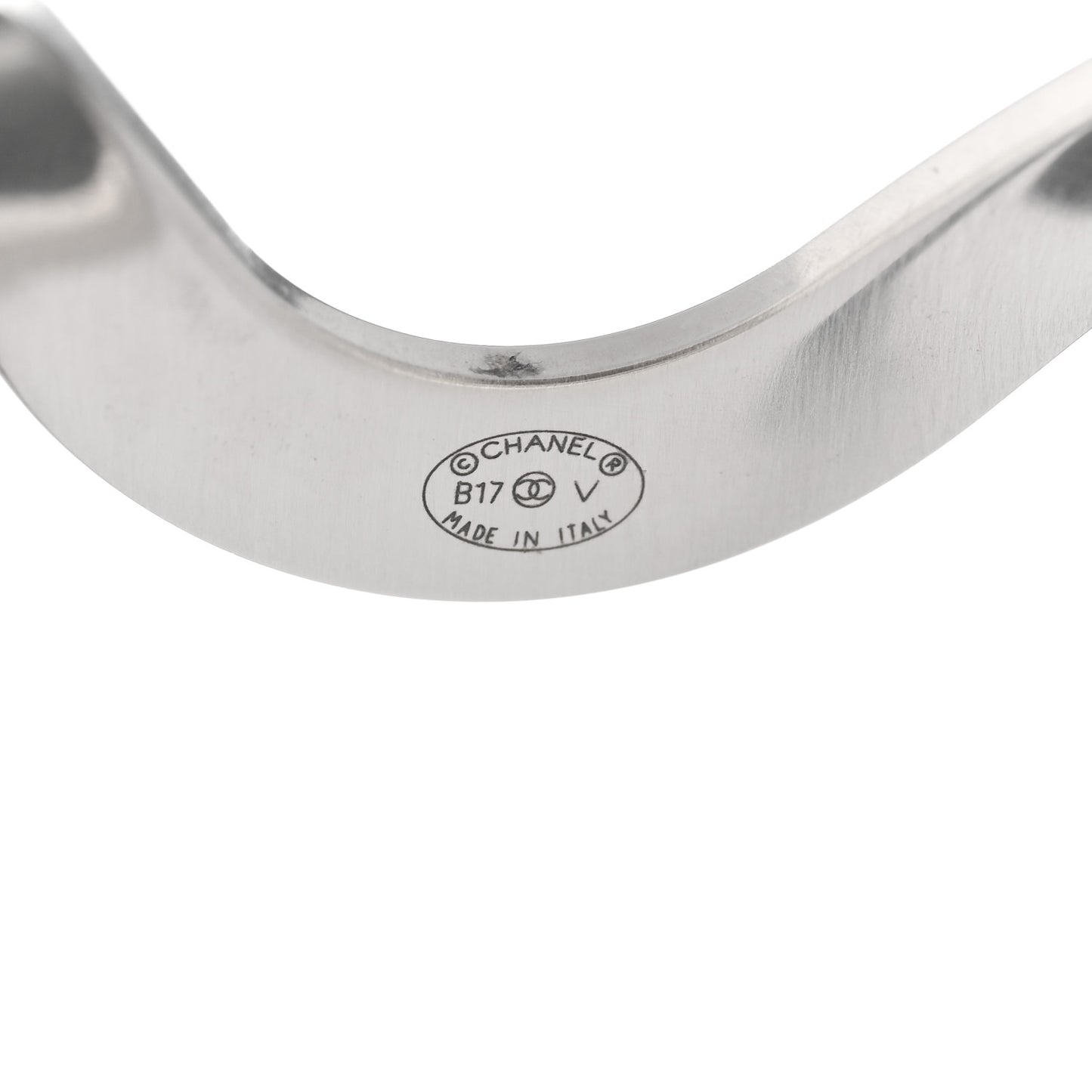 Metal CC Cuff Silver