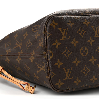 Louis Vuitton Monogram Neverfull MM 9 of 11
