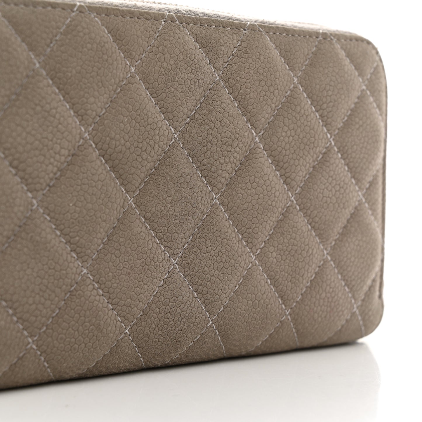 Caviar Quilted Large Gusset Zip Around Wallet Grey