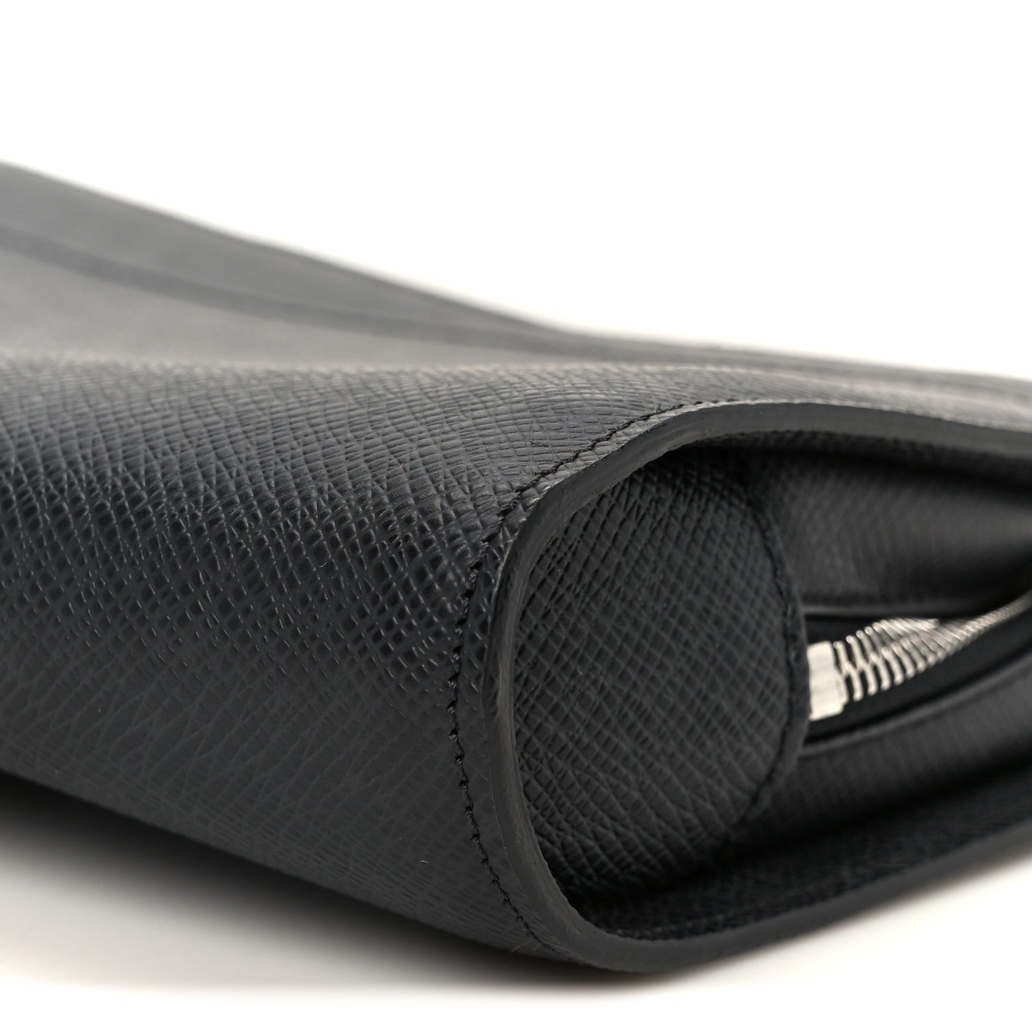 Louis Vuitton Taiga Baikal Pochette Ardoise 10 of 10