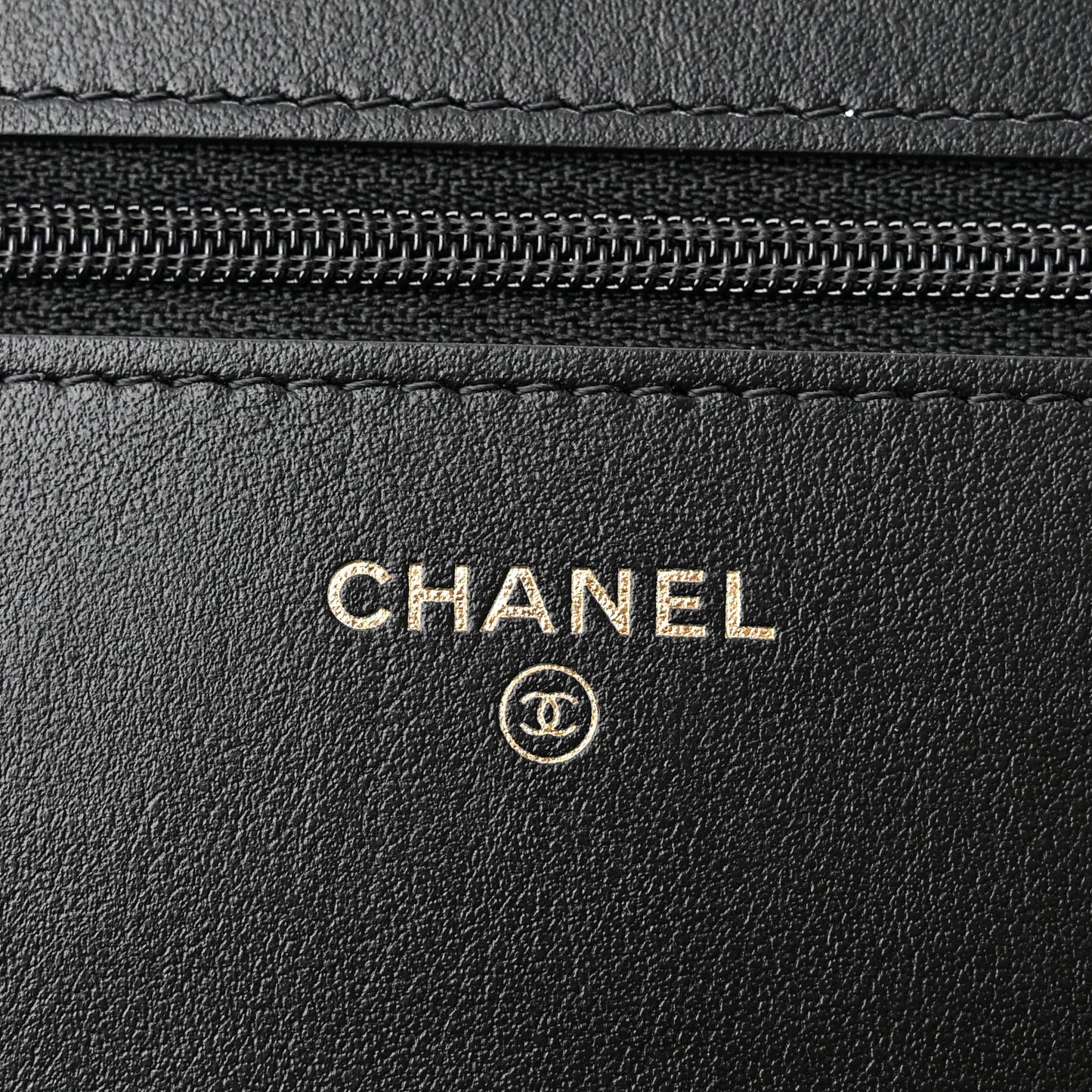 Caviar Quilted Boy Wallet On Chain WOC Black