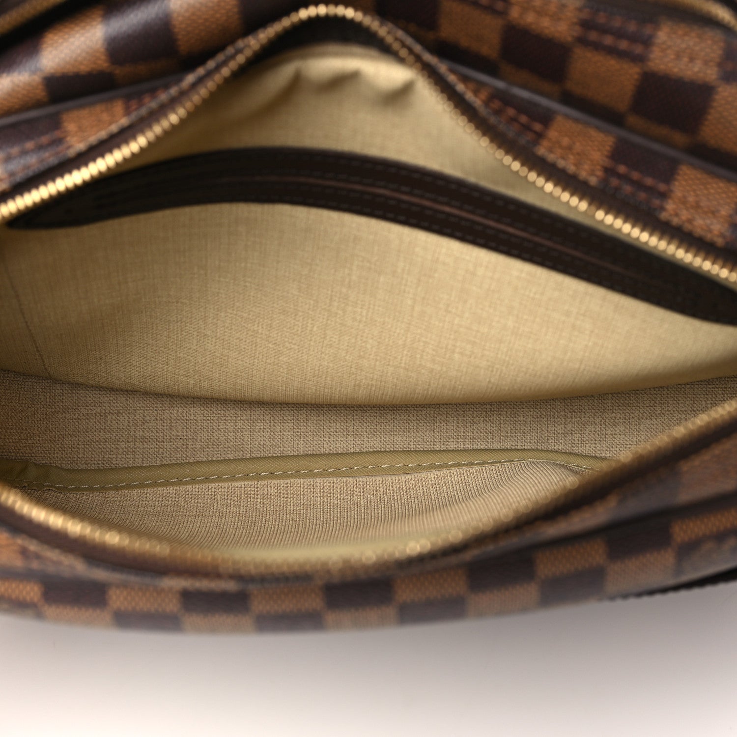 Louis Vuitton Damier Ebene Reporter PM 6 of 8