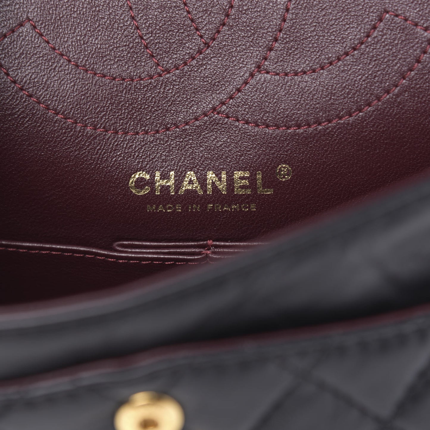 Aged Calfskin Quilted 2.55 Reissue 225 Flap Black