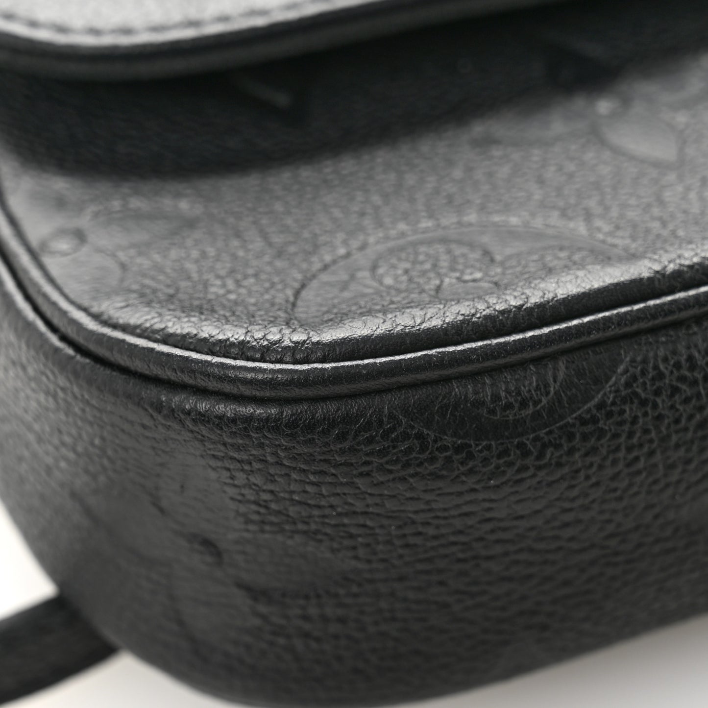 Empreinte Monogram Giant Ivy Wallet On Chain Black