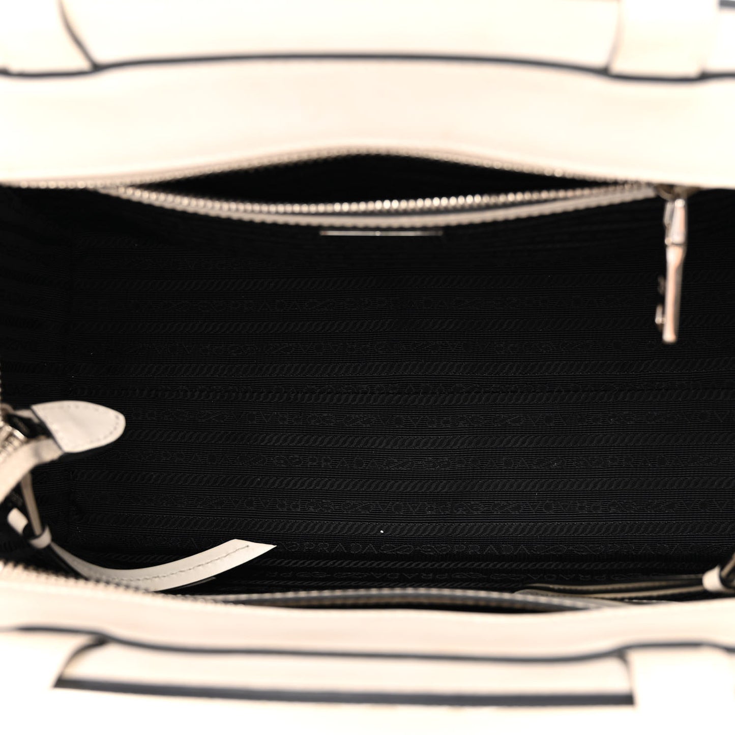 Saffiano Cuir City Calf Monochrome Shopping Tote White