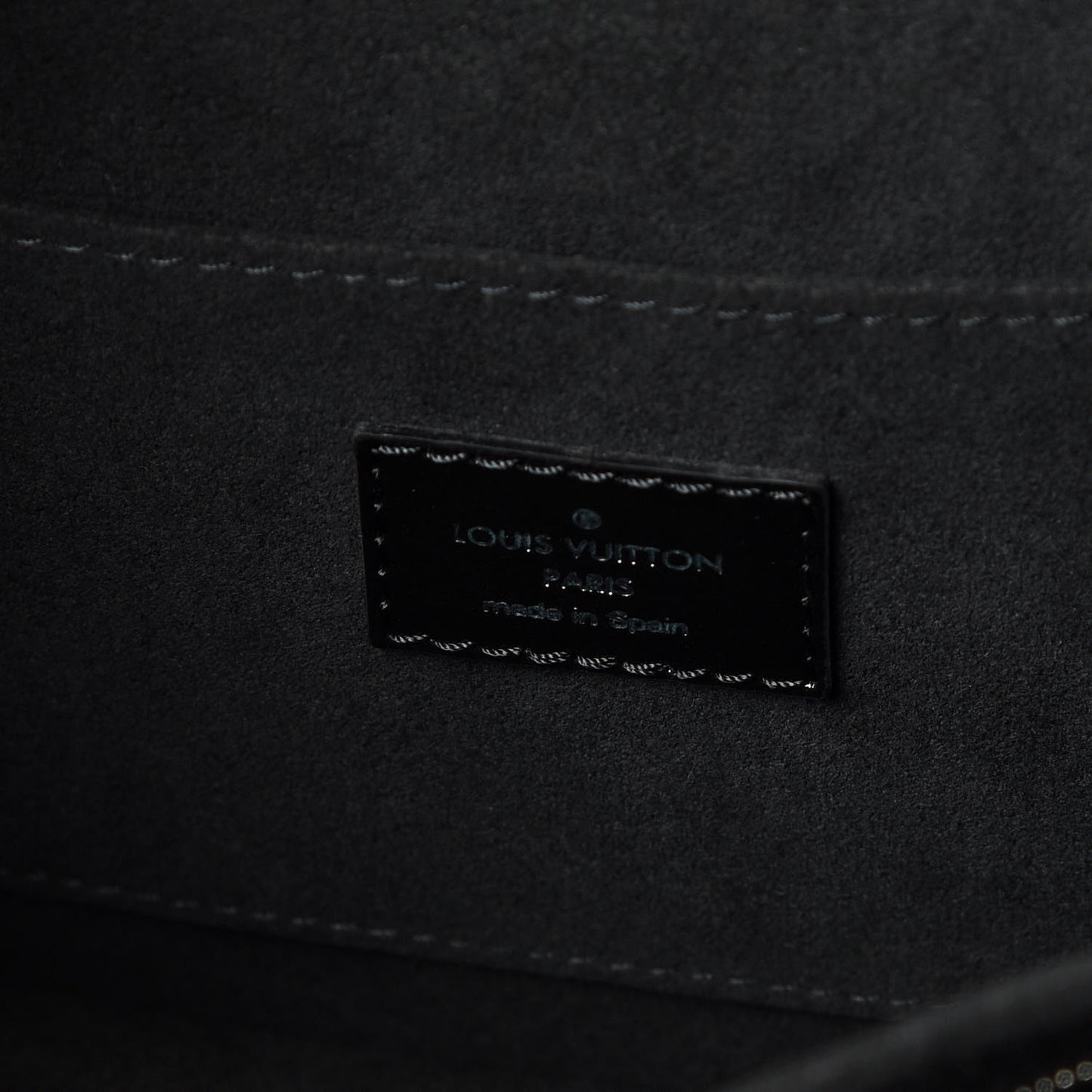 Reverse Monogram Giant Dauphine MM