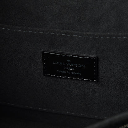 Louis Vuitton Reverse Monogram Giant Dauphine MM 8 of 10